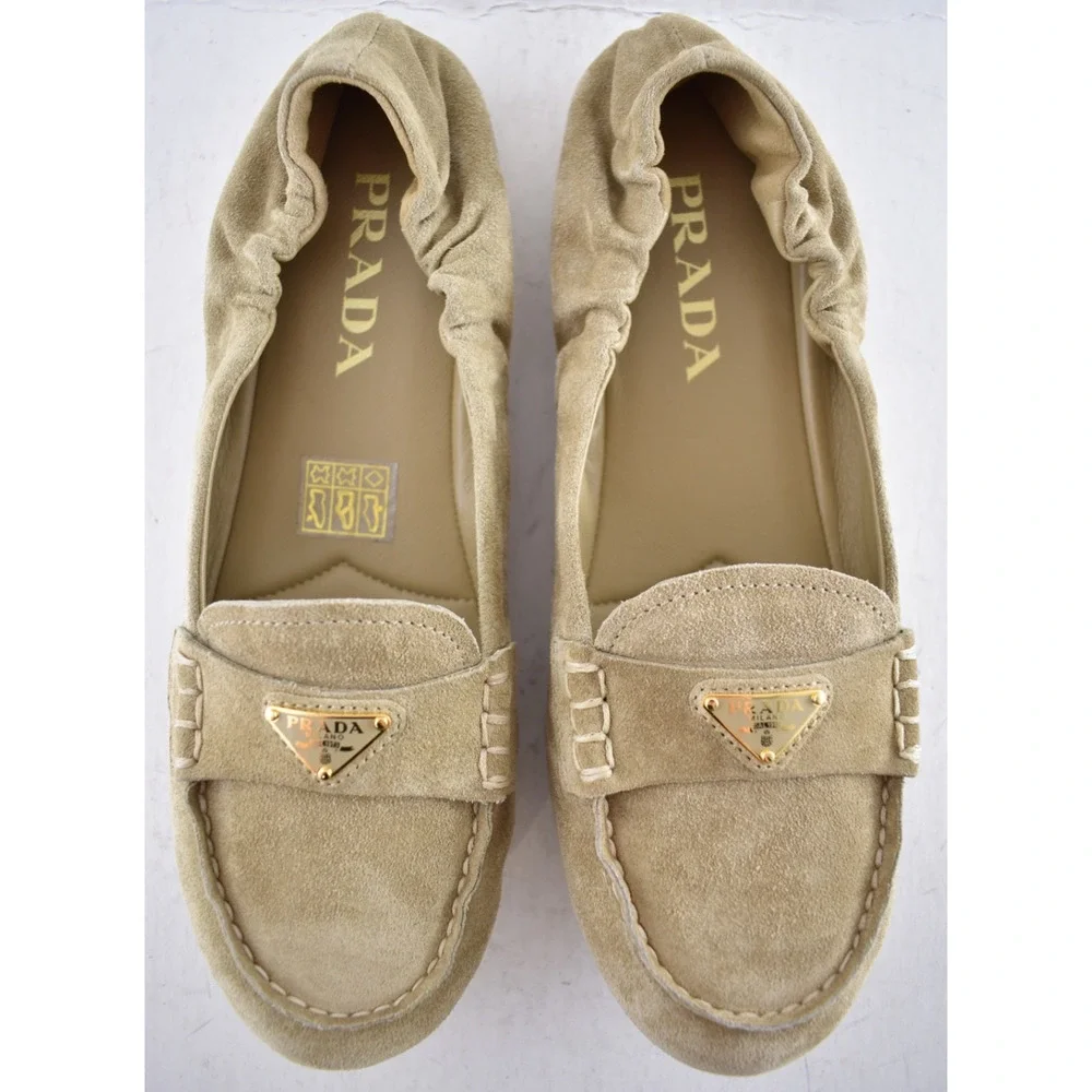 Prada Ecru Beige Suede Logo Scrunch Loafer Ballerina Ballet Moccasin Flat 38 - Picture 14 of 16